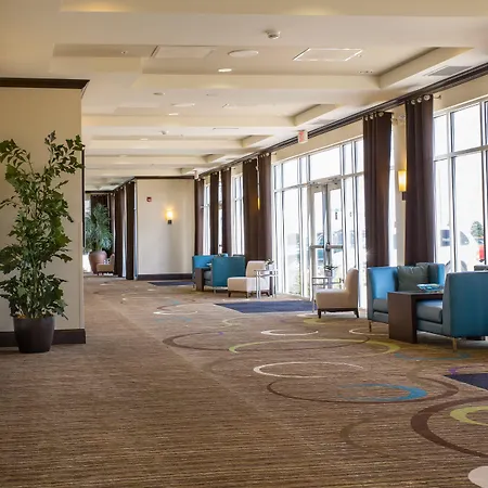 Holiday Inn Hotel & Suites Bloomington Airport By Ihg