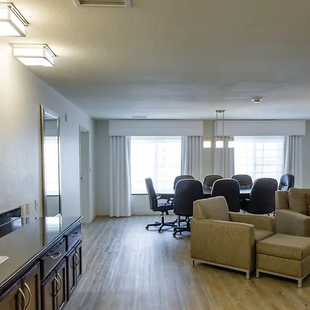 Holiday Inn Hotel & Suites Bloomington Airport By Ihg