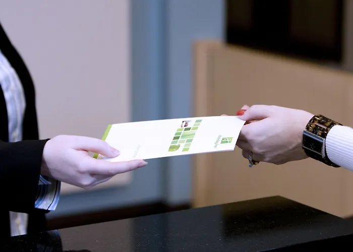 Отель & Airport By Ihg Блумингтон